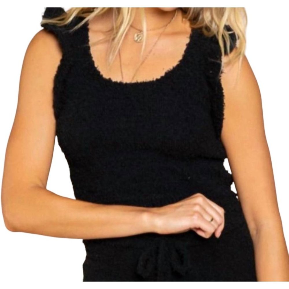 POL Cozy Flutter Sleeve Fuzzy Cropped Cami Top Black Size Medium NWT